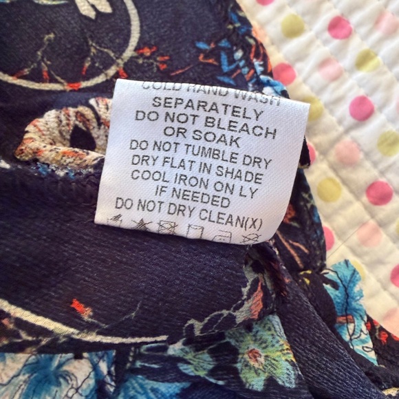 Papillon Ruffle Floral Print Dress-Size Large-Side Zipper - Picture 10 of 11